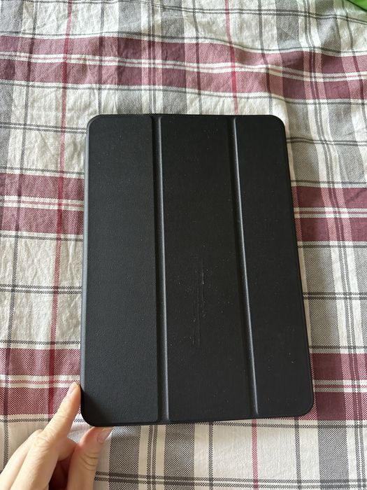 Чохол  на Ipad 2018 року новий