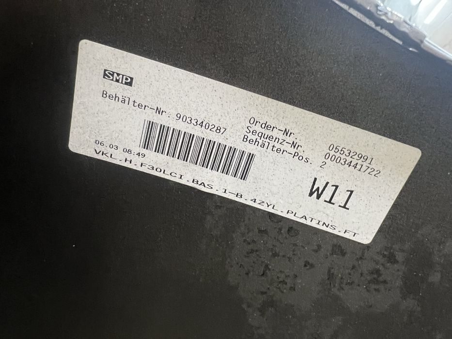 Zderzak BMW F30 sedan c08