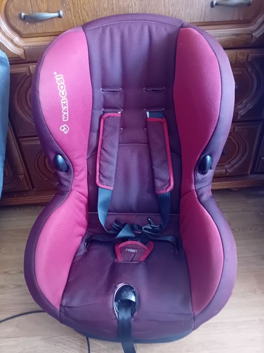 Fotelik samochodowy maxi cosi priori  9-18 kg