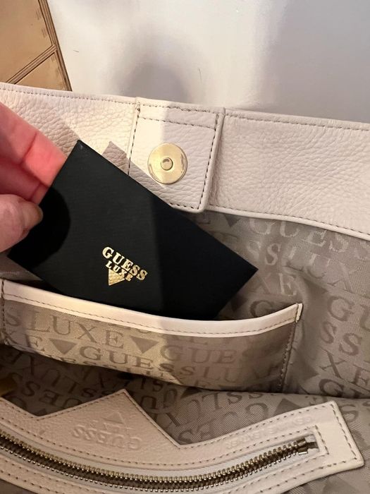 Guess Skórzana Torba Typu Shopper