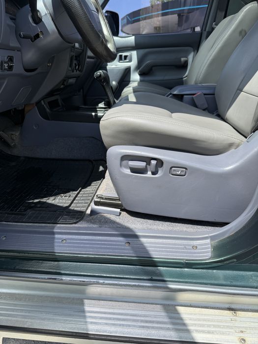 Toyota land cruiser prado 95