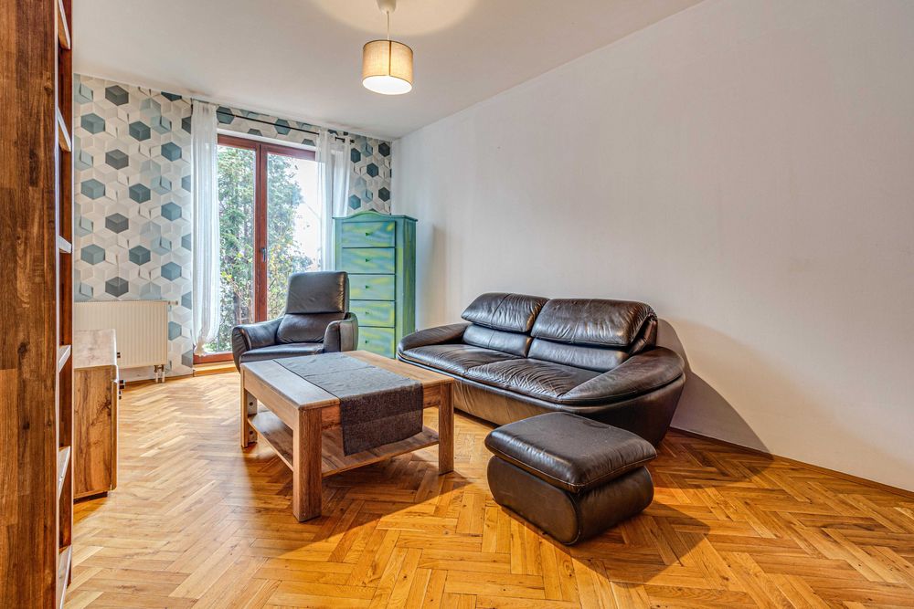 Oporów - cisza, spokój.