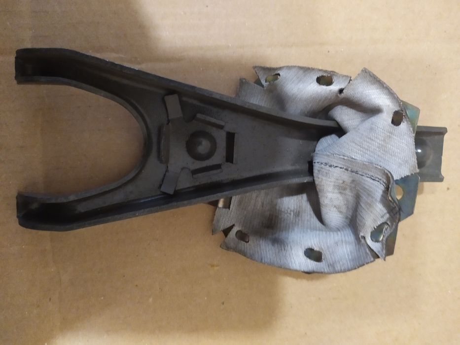 Вилка сцепления ГАЗ