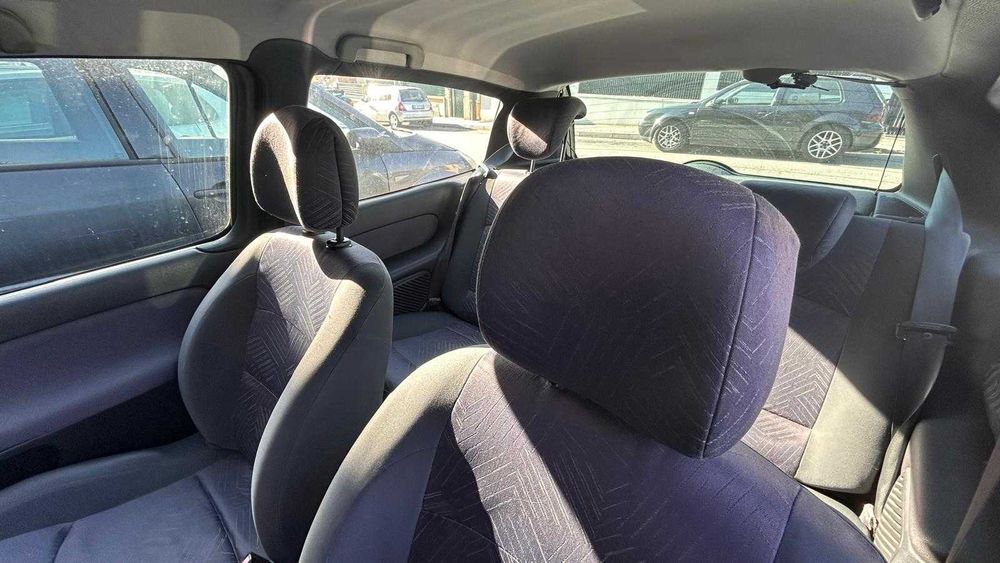 Vendo Renault Clio 1.2 16V - Gasolina c/ 158.607 Km