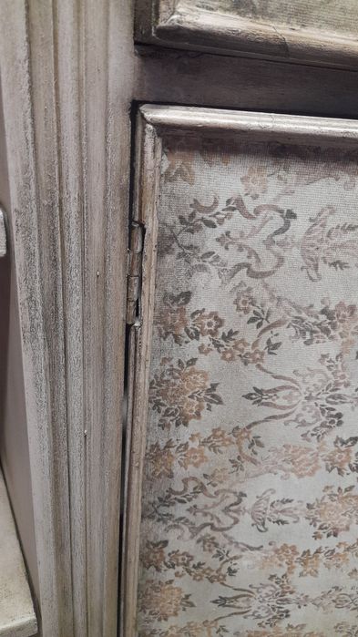 Móvel de encostar cinza