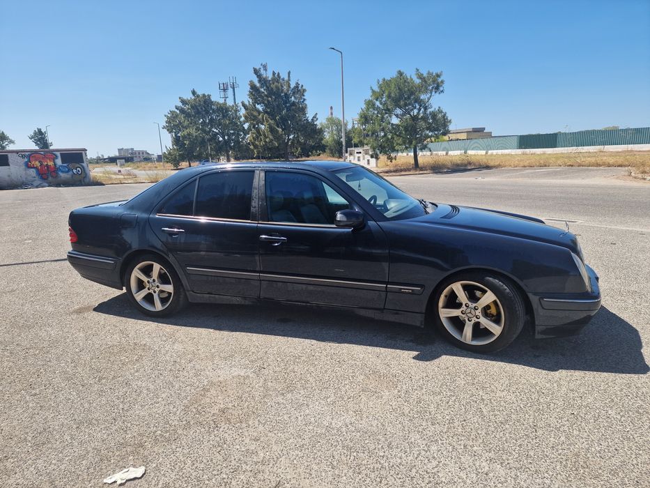 Mercedes-Benz E220 cdi Avantgarde W210