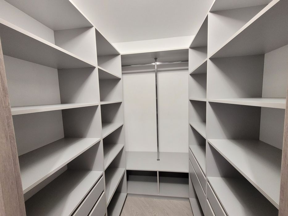 3к.Новобуд! Арцеулова! 5/10ц, 77м2, Авт.оп!, 130000уо!