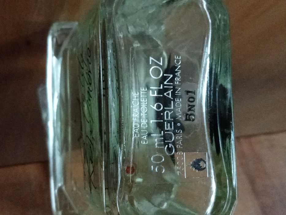 perfum guerlain la petite robe noire.