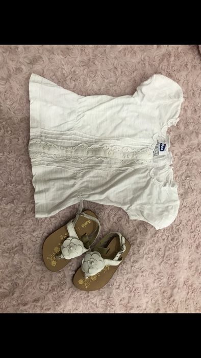 Sandalias 21 e 20 blusa chicco e pre-natal
