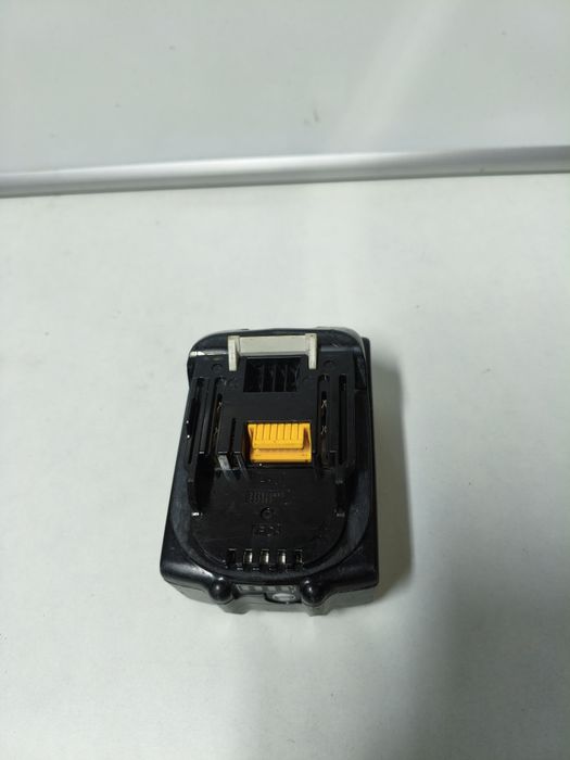 Oryginalna bateria Makita 5.0Ah BL1850B. 

O tym że bateria jest orygi