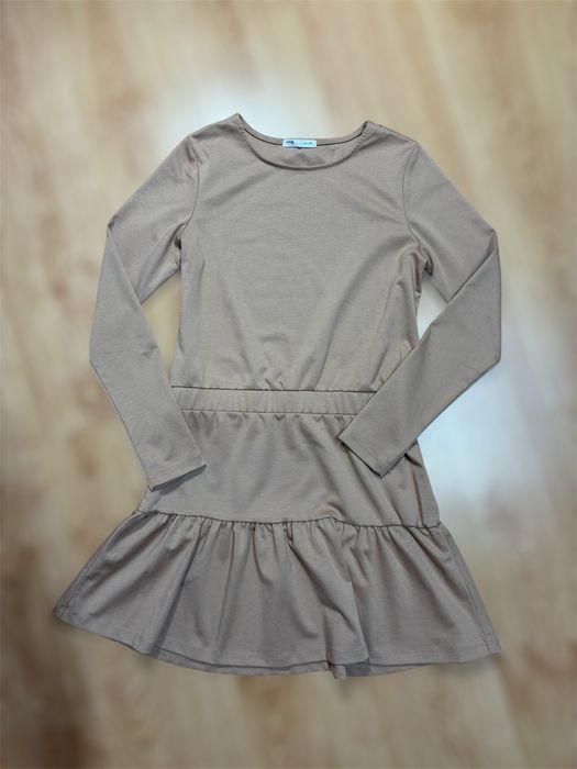 Sukienka beżowa Sinsay roz. M