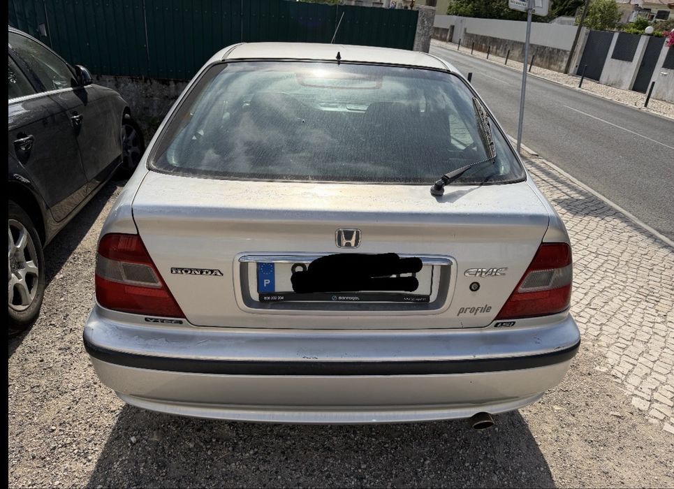 Honda Civic 1.5 (2000) – 174.717 km – Sinistrado