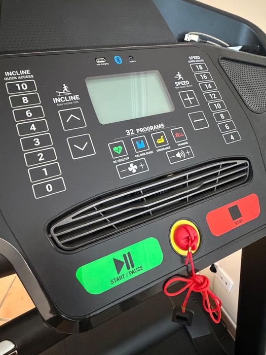 Passadeira NOVA DOMYOS T 900 B