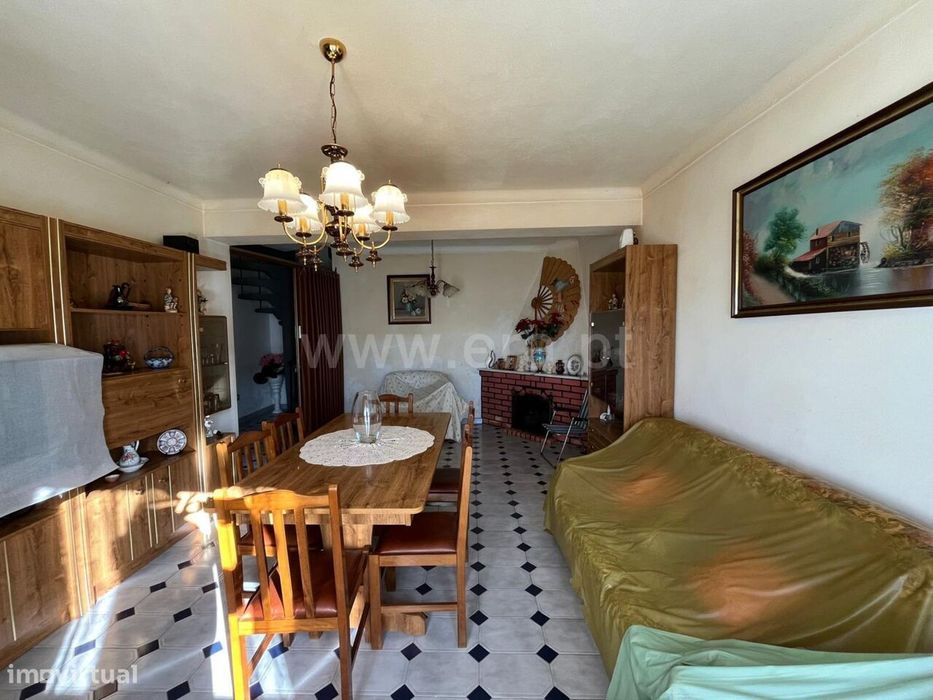 Moradia Isolada T3 / Seia, Alvoco da Serra