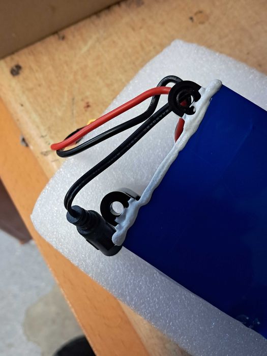 nowa bateria do roweru/hulajnogi elektrycznych. Na pewno ma 36 V