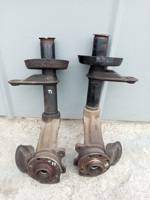 Кулак Цапфа Нексія Daewoo Nexia цапфа ступиця стойка Опель Кадет