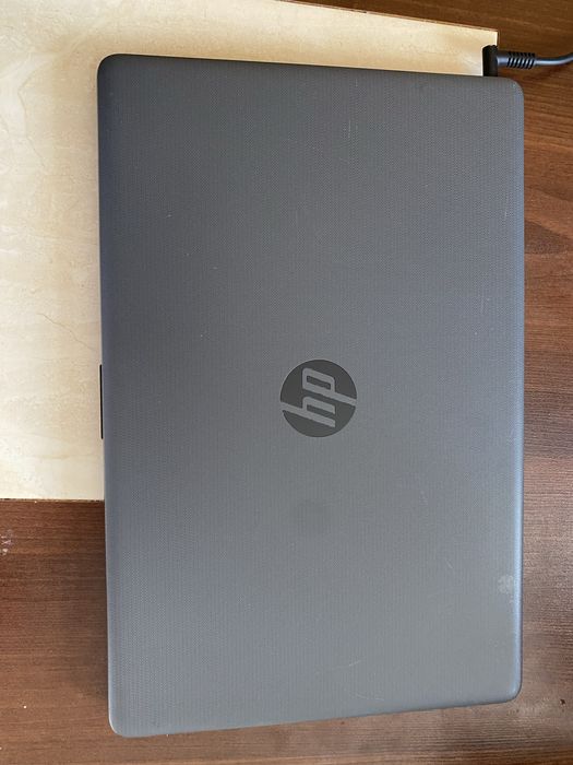 Ноутбук HP 250 G7