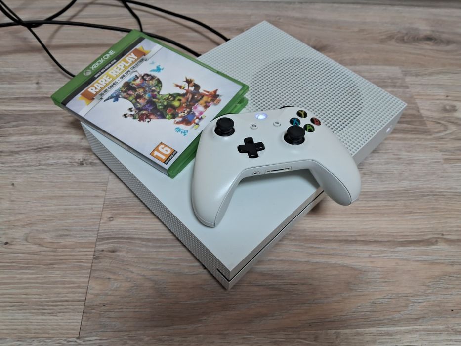 Ігрова приставка консоль XBOX One S 1 TB Blue-ray RARE Replay диск