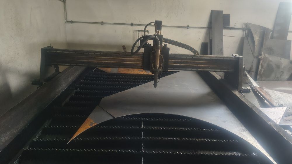 Plazma CNC z jednostką do palenia