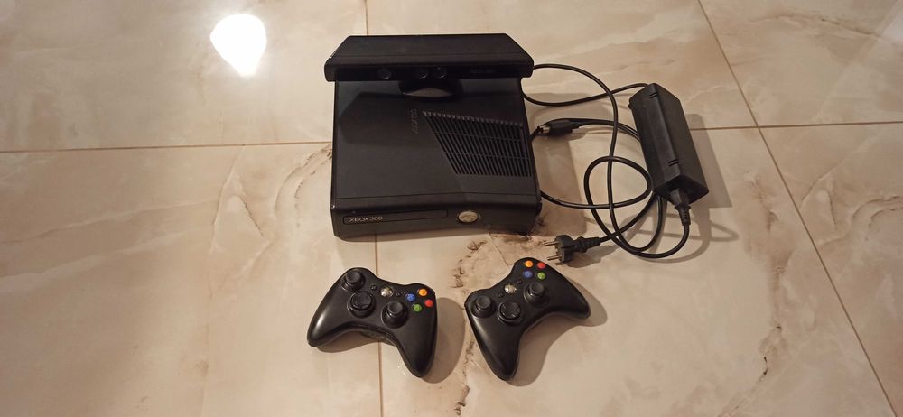 Xbox 360 RGH3 -100% sprawna, kinect,2 pady,250GB, Gry, Emulatory retro