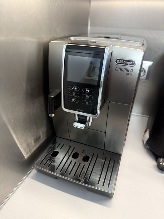 Ekspres Delonghi Dinamica plus