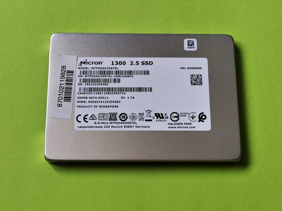 SSD 256GB Micron 1300