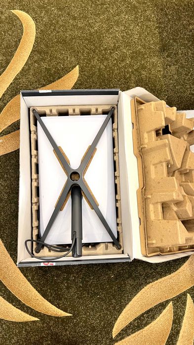 Супутниковий термінал Starlink Gen 2