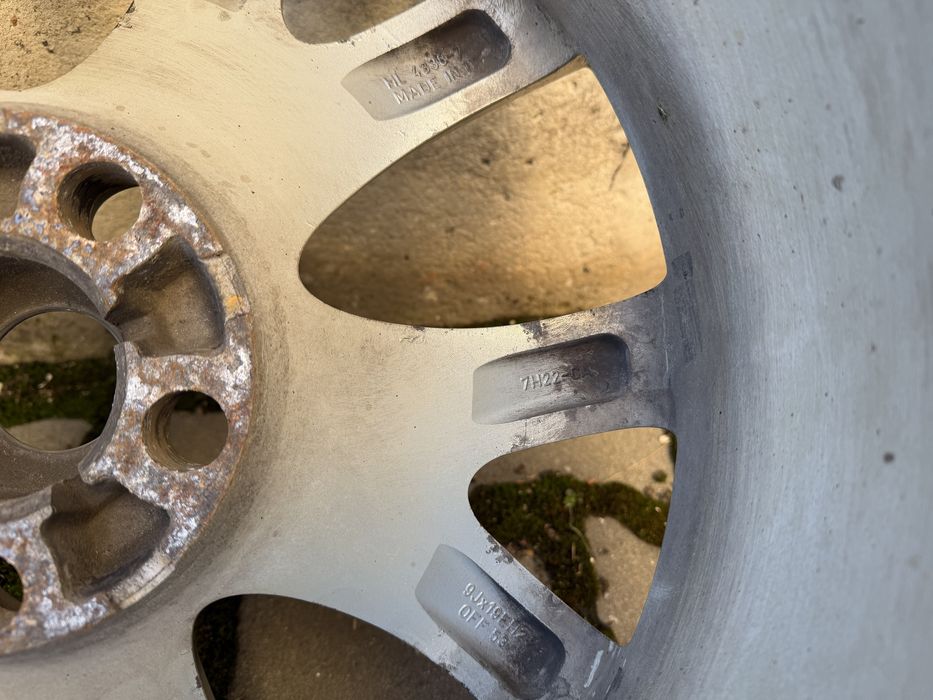 Оригінальні R19 диски 5x120 модель 7H22-CA