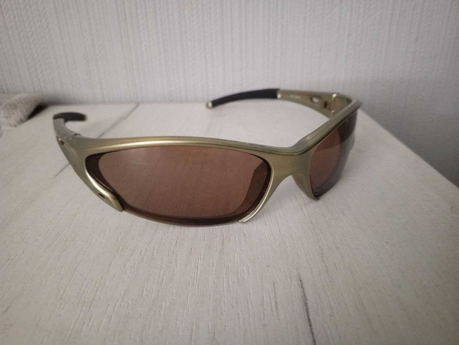 Солнцезащитные очки NEWYORKER