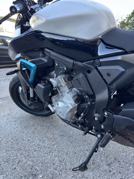 Mota CF Moto 675nk