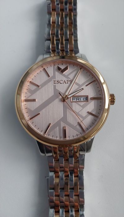 Часы наручные Escape годинник