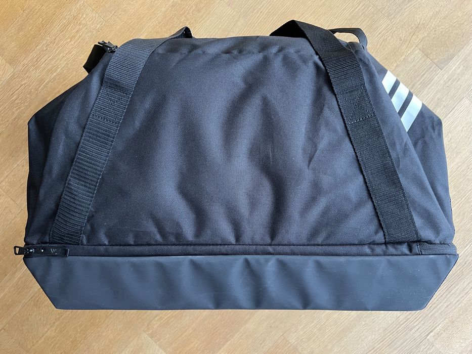 Сумка спортивна adidas Tiro