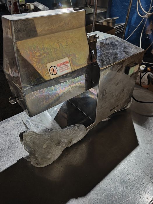 Професійна м'ясорубка та тендерайзер бу