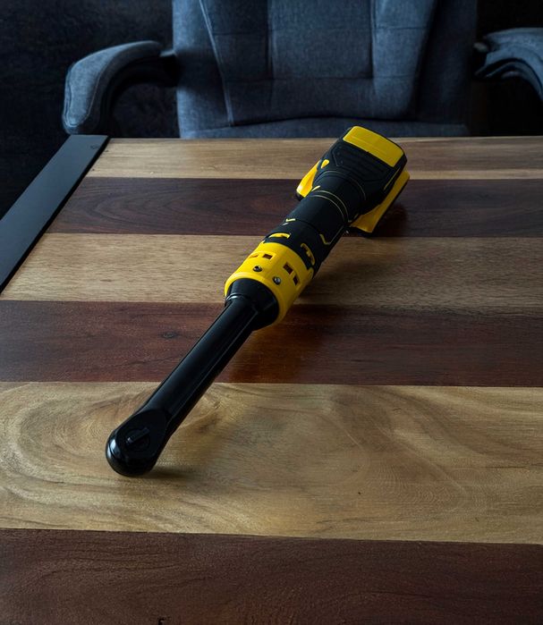 Nowa Wersja WYDŁUŻONA GŁOWICA Grzechotka pod baterie DEWALT