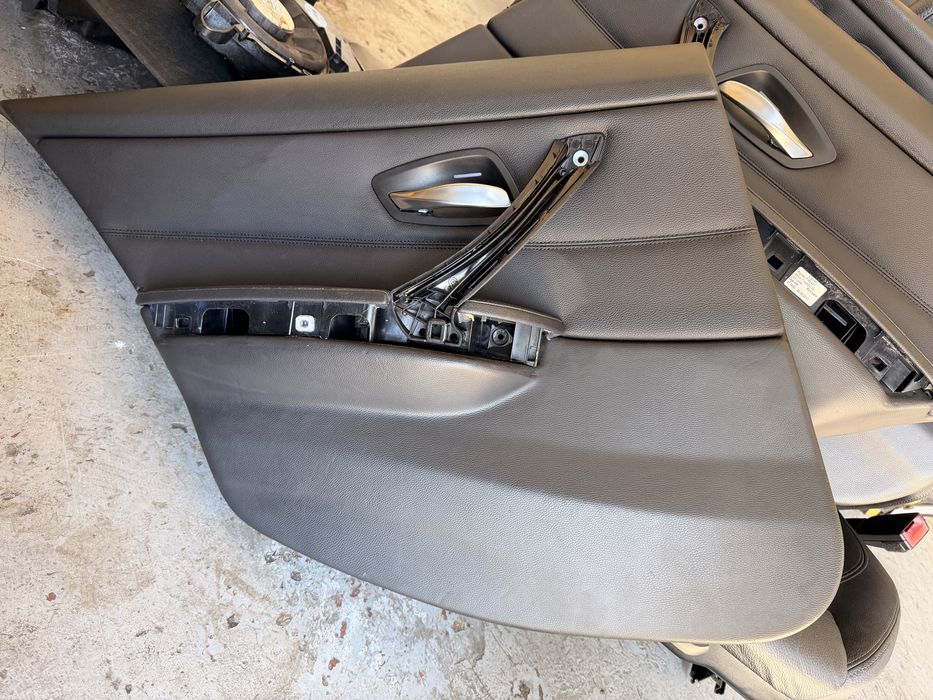 Дверні карти bmw e90