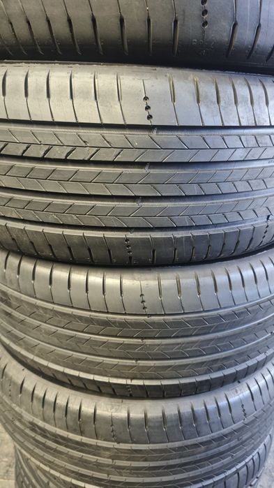 Pneus  215/50/19