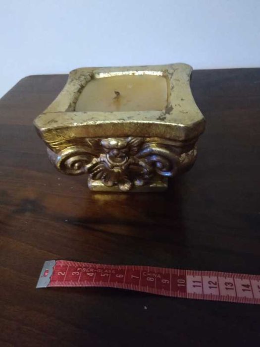 Vela Decorativa em Cerâmica Dourada