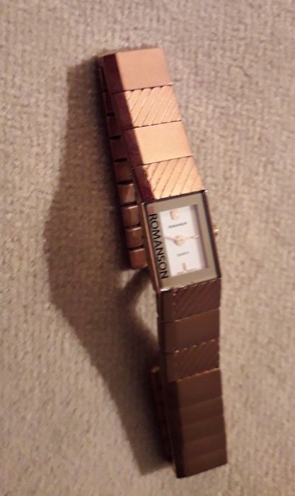 Женские часы Romanson