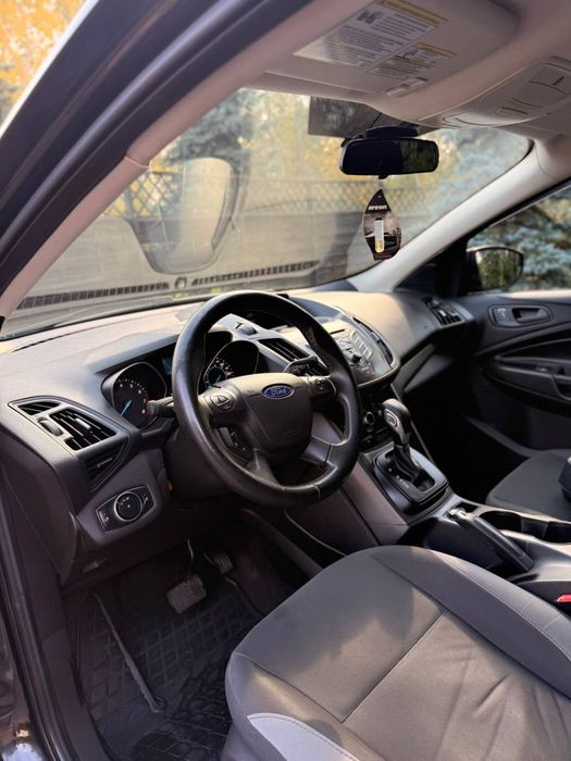 Ford Escape 2014  2.5 160000 рідного!
