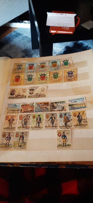 Álbum de selos Antigos