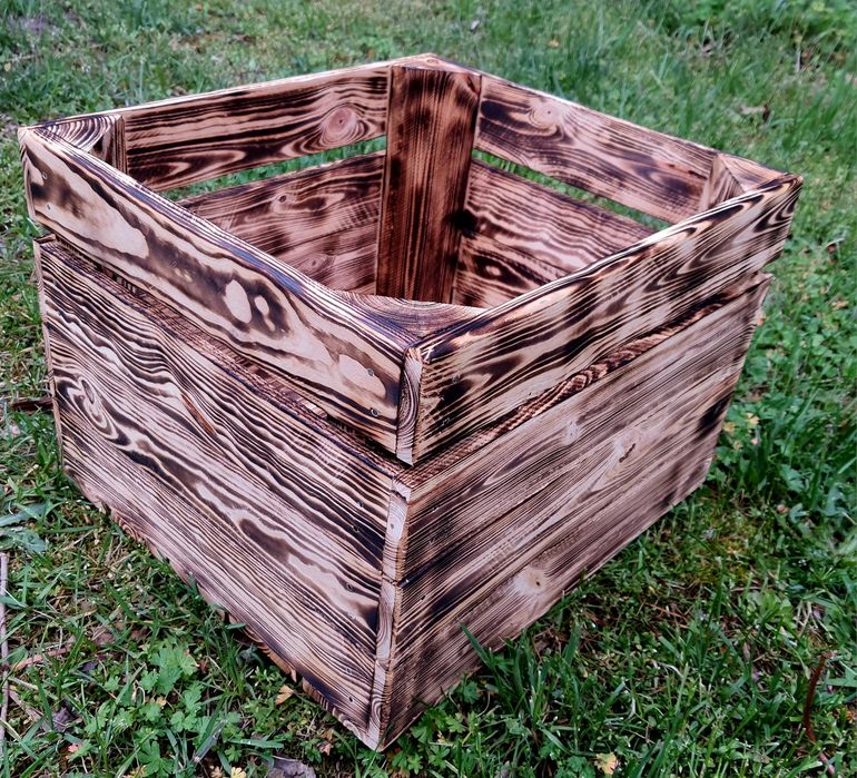 Doniczki,kwietniki,skrzynie do uprawy warzyw