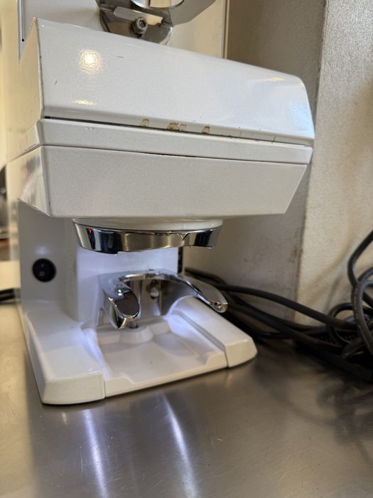 Автоматичний темпер Puq Press M2(GEN 5,Mythos 1,2 ,Matt White 58мм