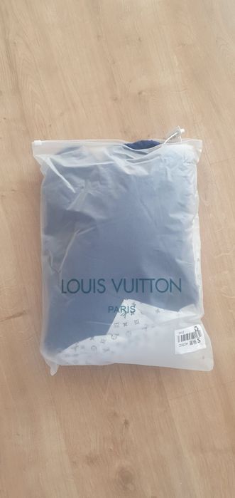 Sweter Louis Vuitton