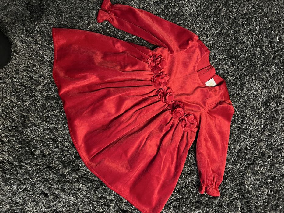 Сукня для дівчинки