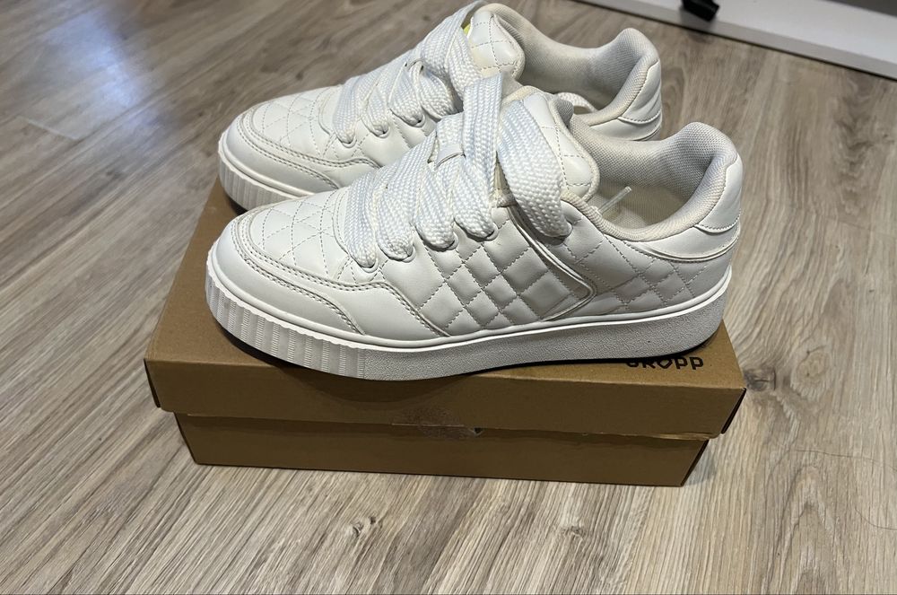 Buty damskie Cropp