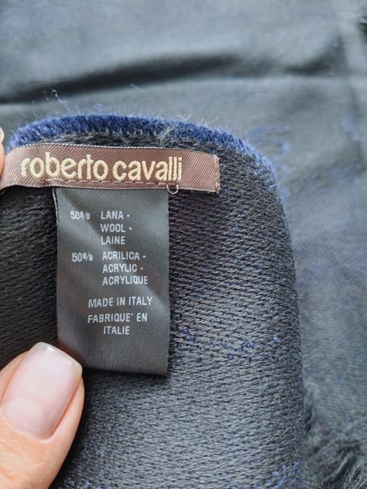 Шарфы Roberto Cavalli и пашмины