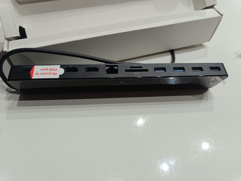 Stacja dokująca ivanky