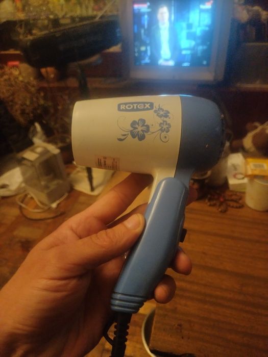 Продам фен ROTEX