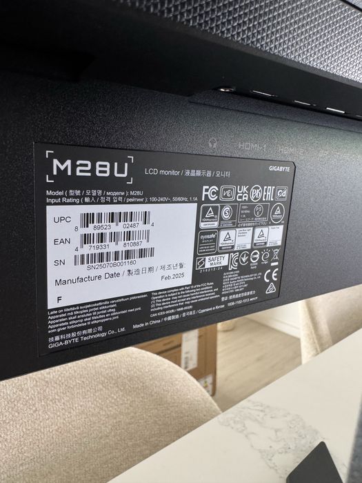 Monitor Gigabyte M28U - 28" 4K Gaming Monitor