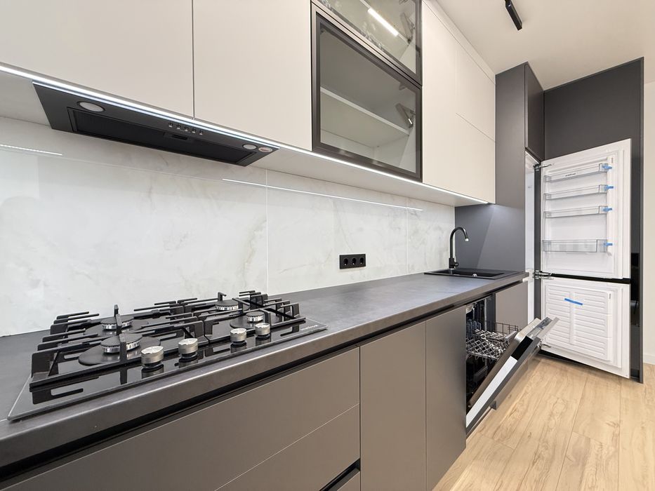 1-Кімнатна «На Щасливому» вигляд на Озеро! вул. Боголюбова «Дрім Сіті»